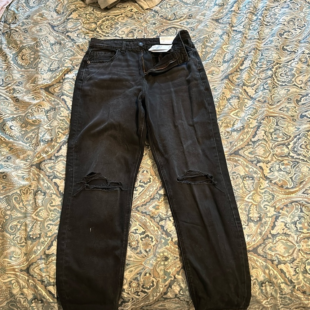 American Eagle highest rise mom jeans 4R